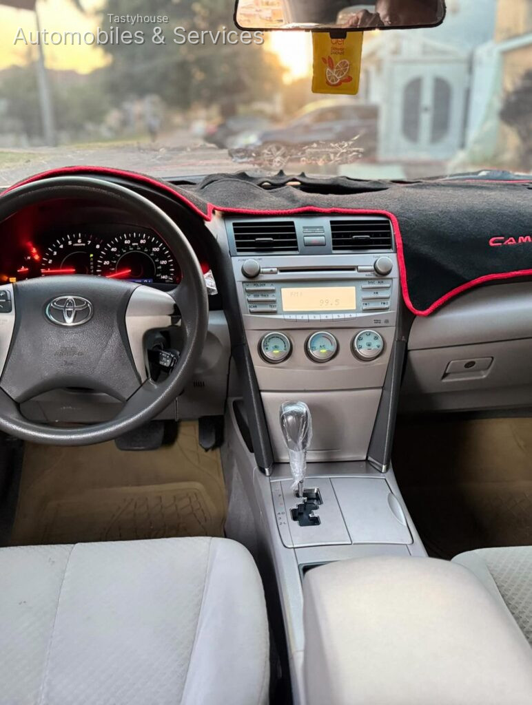 TOYOTA CAMRY LE 2008 MODEL
