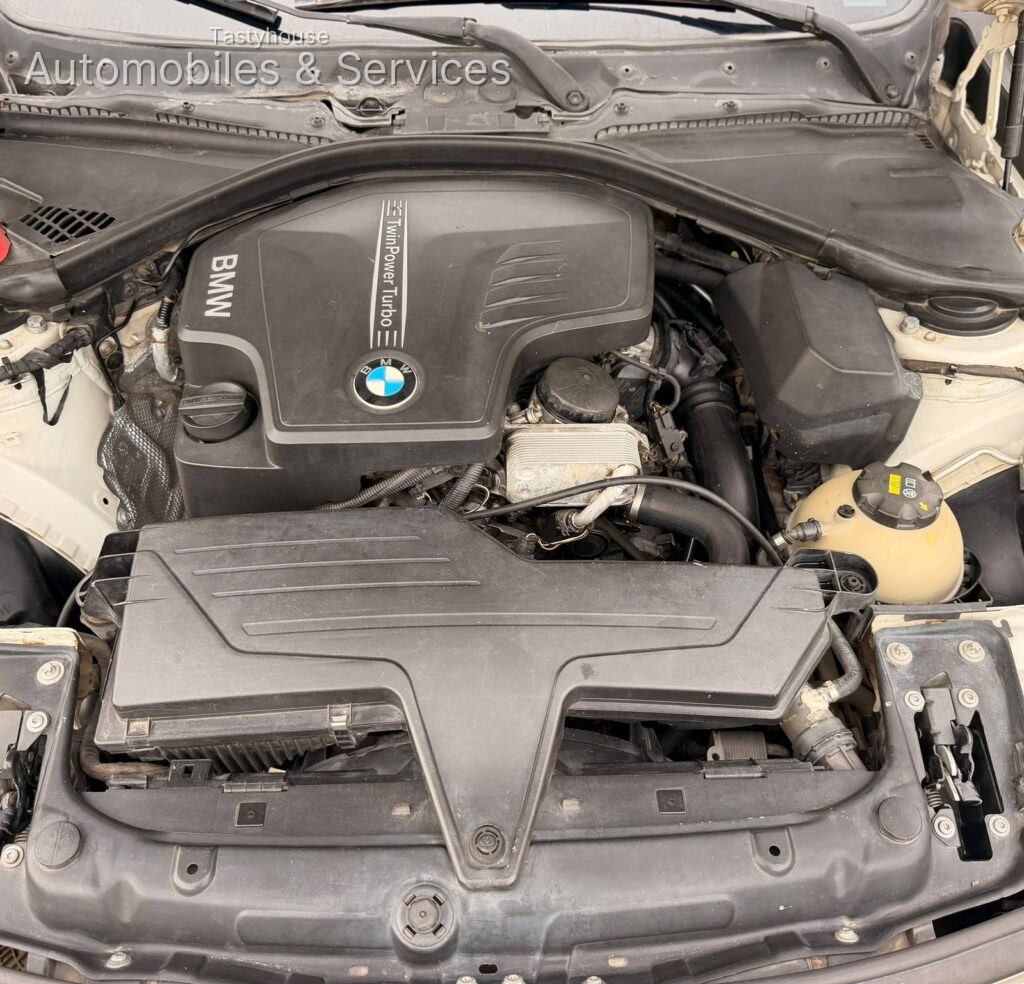BMW F32