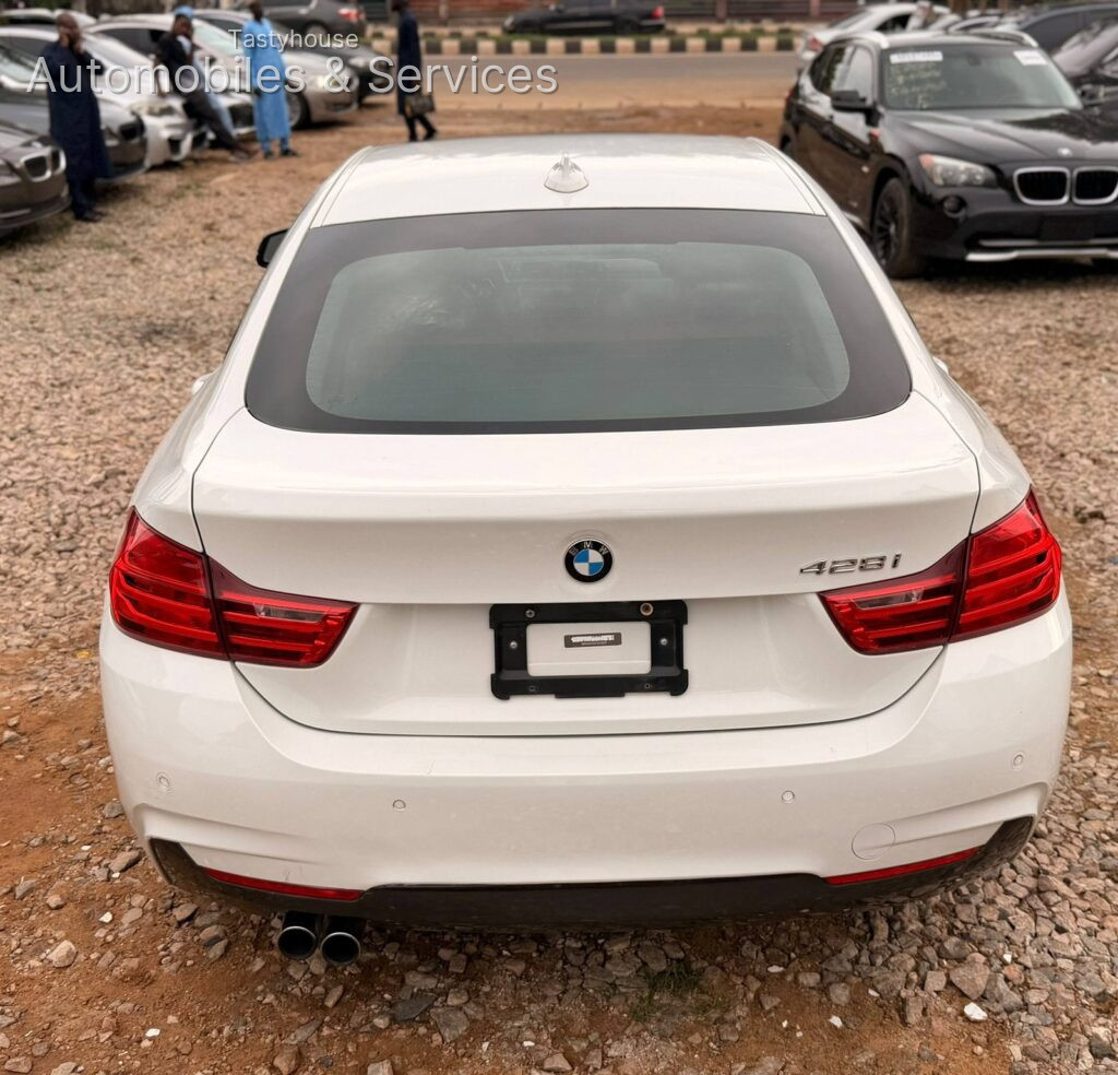 BMW F32