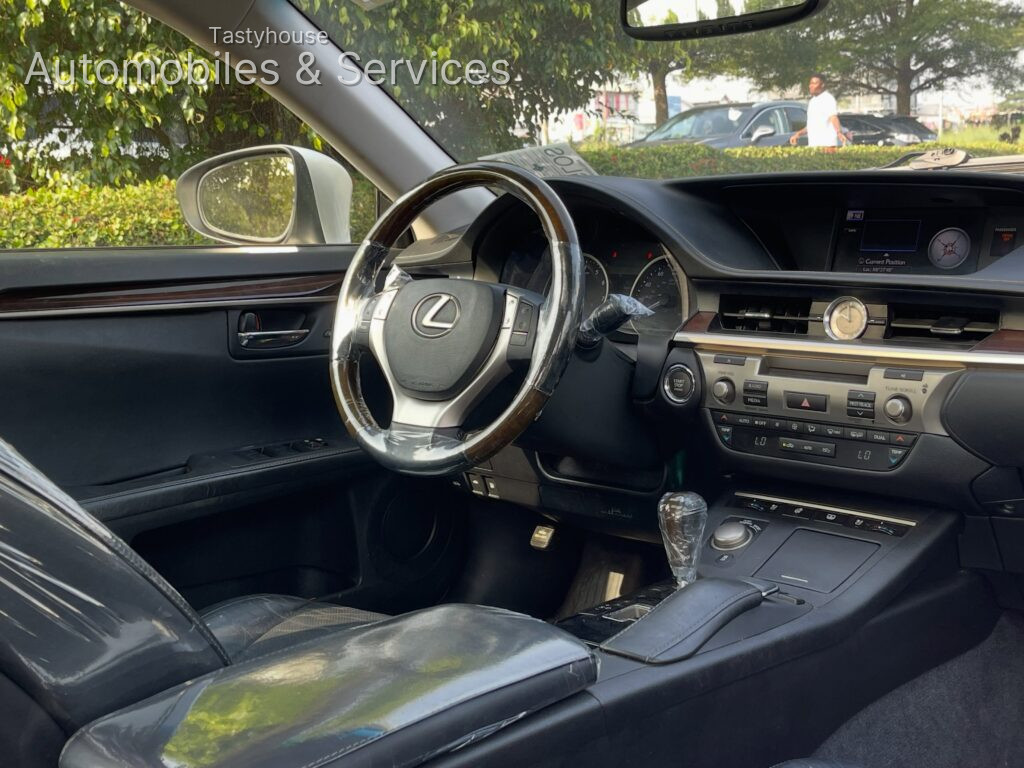 2014 Lexus es350