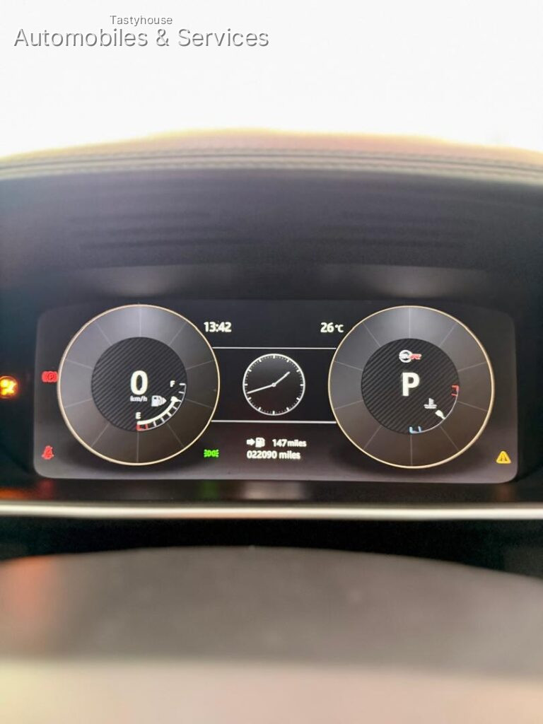 2017 Range Rover SVR