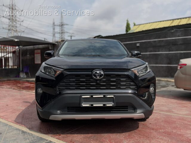 2021 Toyota RAV4 2.OL 4WD
