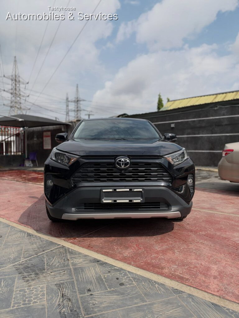 2021 Toyota RAV4 2.OL 4WD