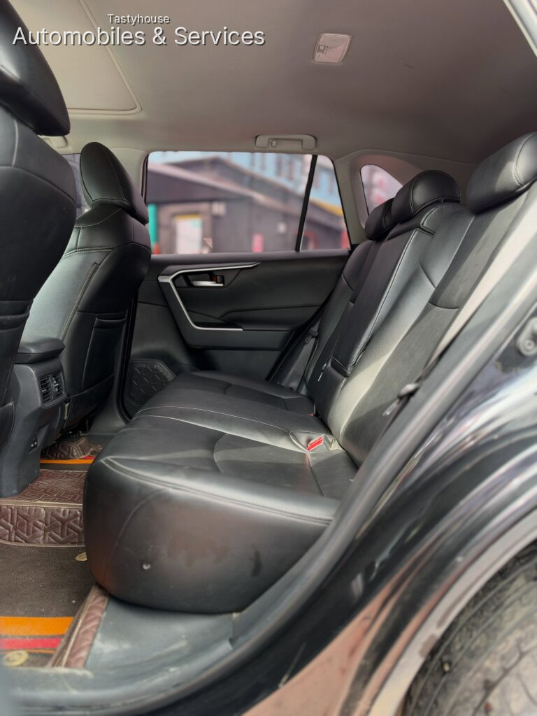 2021 Toyota RAV4 2.OL 4WD