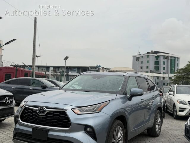 2021 Toyota Highlander