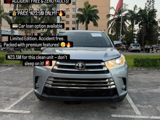 2015 Toyota Highlander LE