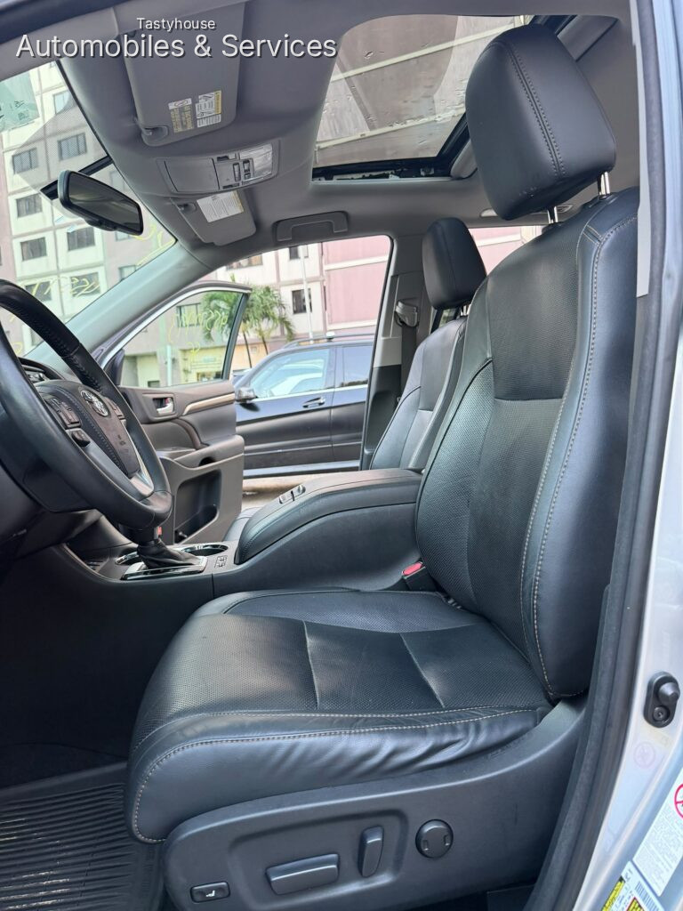 2015 Toyota Highlander LE