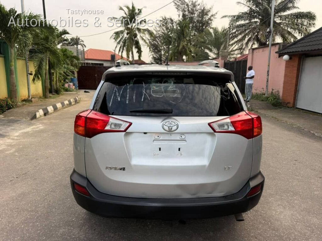Toyota RAV4 2014 model