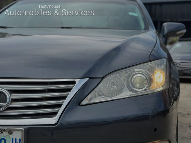 Lexus ES350