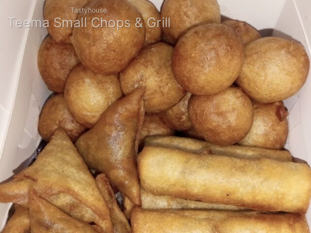 10 samosa, 10 spring rolls and 20puffs