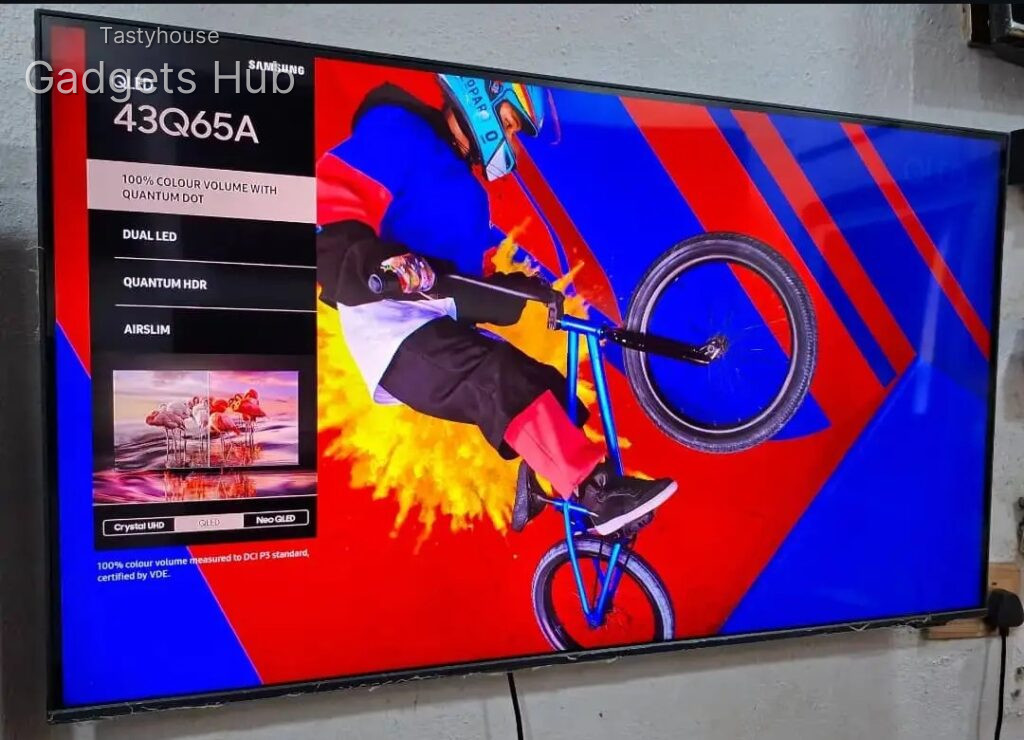 43 inches Samsung QLED 4K Smart TV